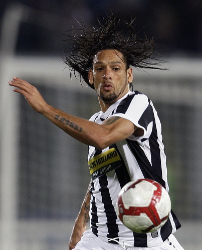 下半区为黑 下半区为黑