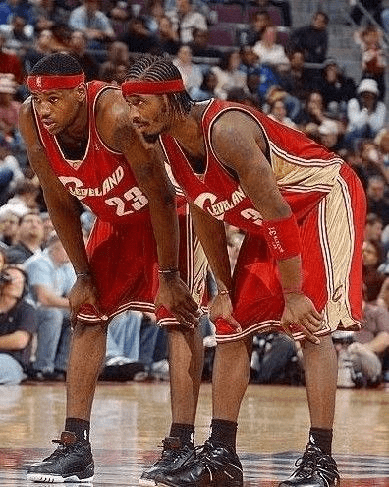 构成持续的 构成持续的